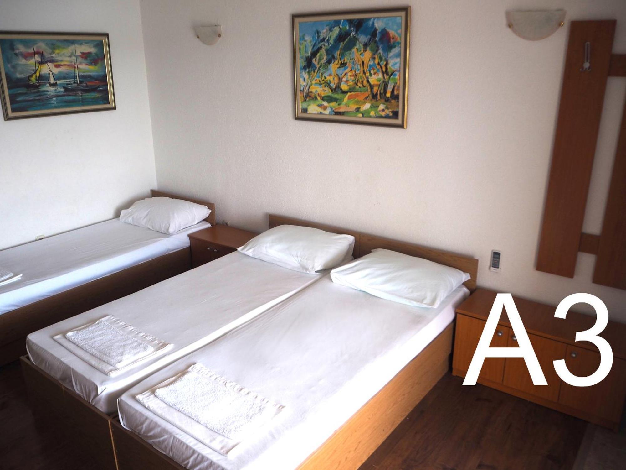 Apartmani Roko ネウム エクステリア 写真